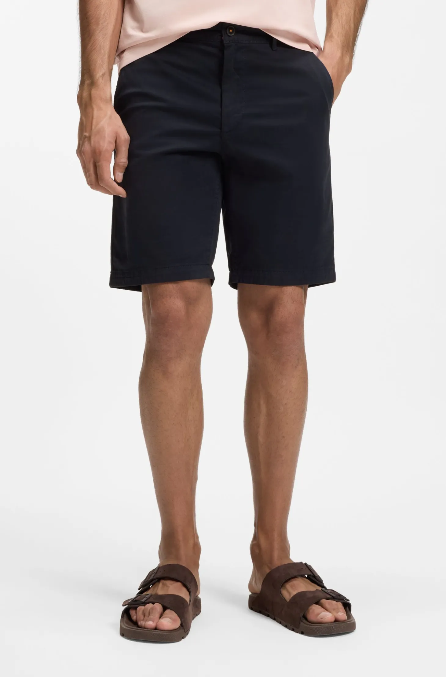 Slim-Fit Shorts aus elastischem Baumwoll-Twill