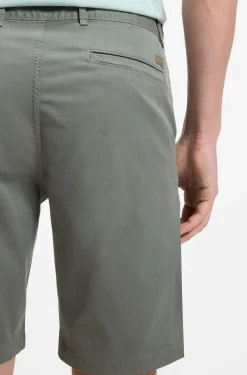 Slim-Fit Shorts aus elastischem Baumwoll-Twill