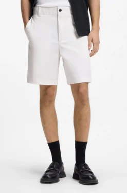 Slim-Fit Shorts aus merzerisierter Stretch-Baumwolle