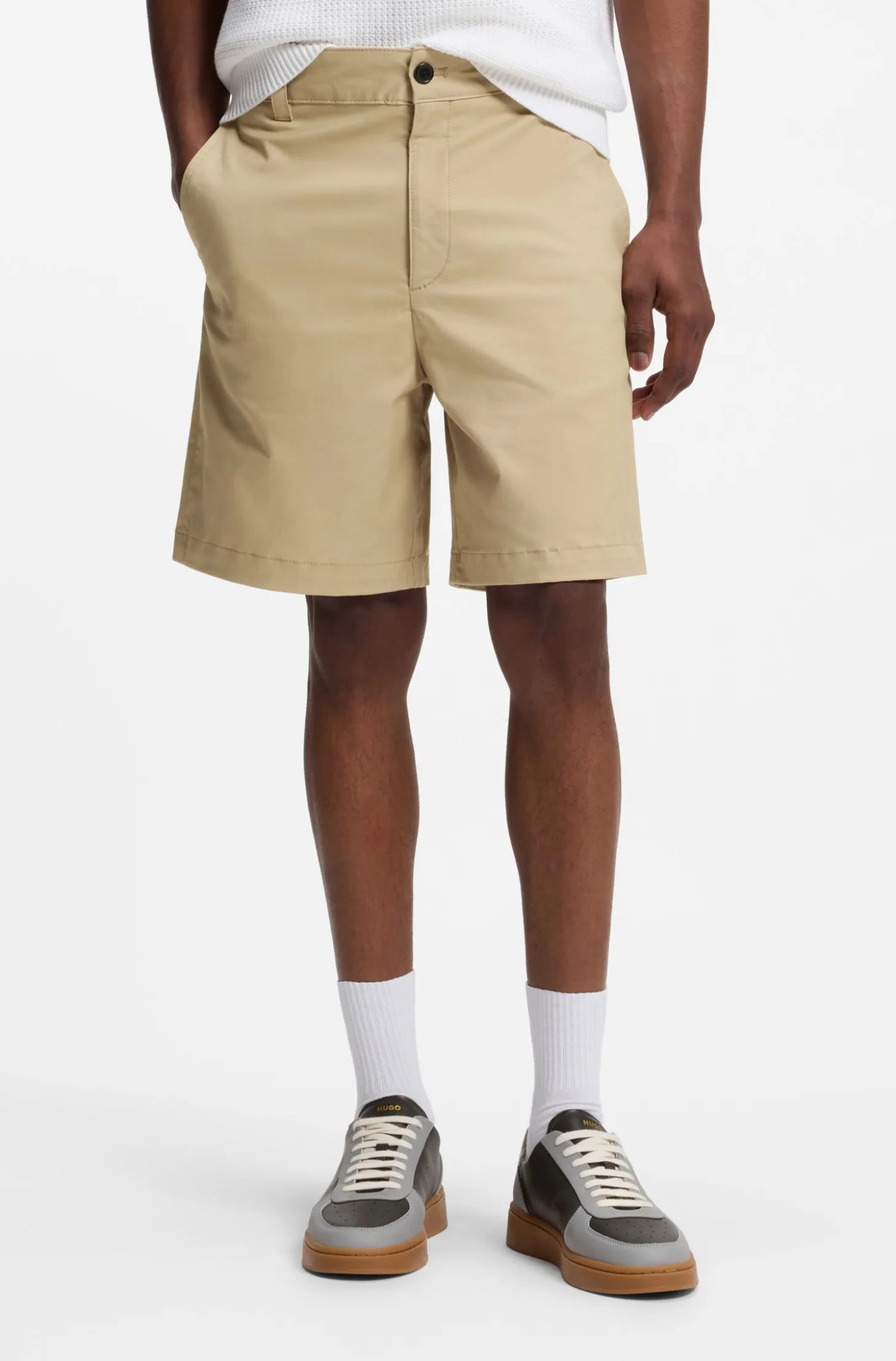 Slim-Fit Shorts aus merzerisierter Stretch-Baumwolle
