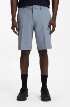 Slim-Fit Shorts aus wasserabweisendem Stretch-Gewebe