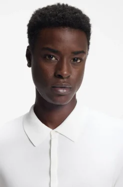 Slim-Fit Strick-Poloshirt mit Logo auf der Rückseite
