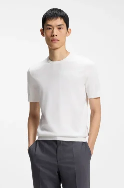 Slim-Fit Strick-T-Shirt