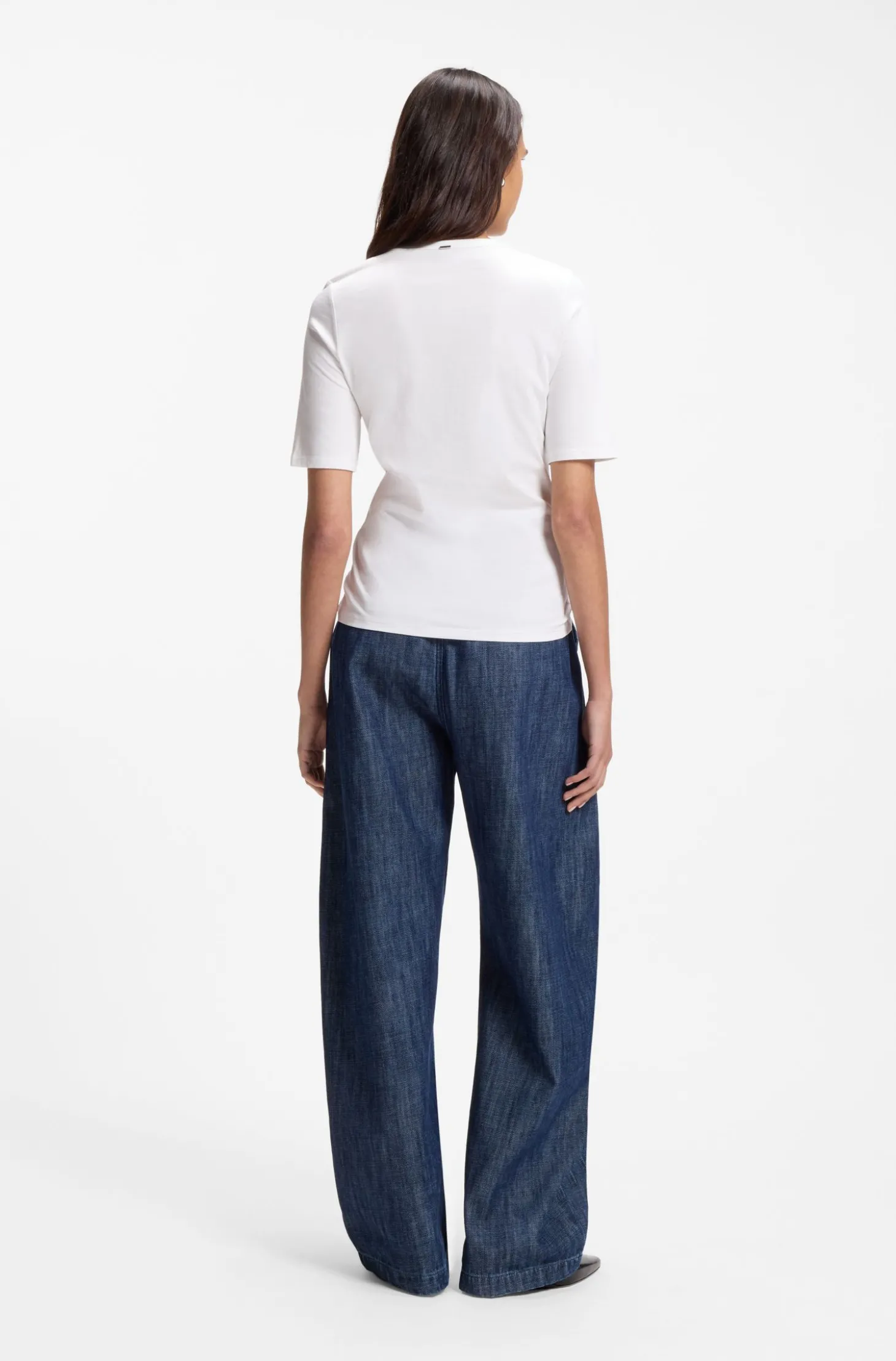 Slim-Fit T-Shirt aus Baumwolle, Modal und Seide