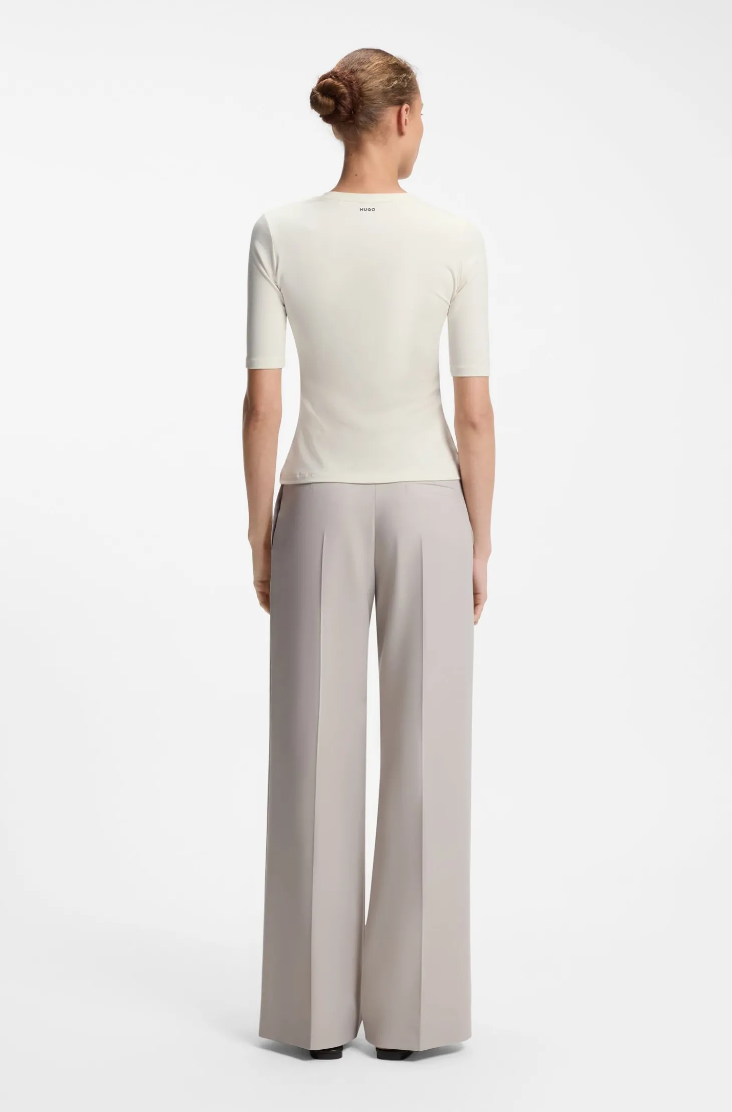 Slim-Fit T-Shirt aus elastischem Baumwoll-Modal-Mix