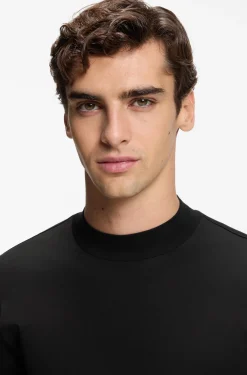 Slim-Fit T-Shirt aus merzerisierter Baumwolle mit Stehkragen