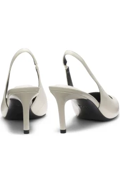 Slingbacks aus Lackleder
