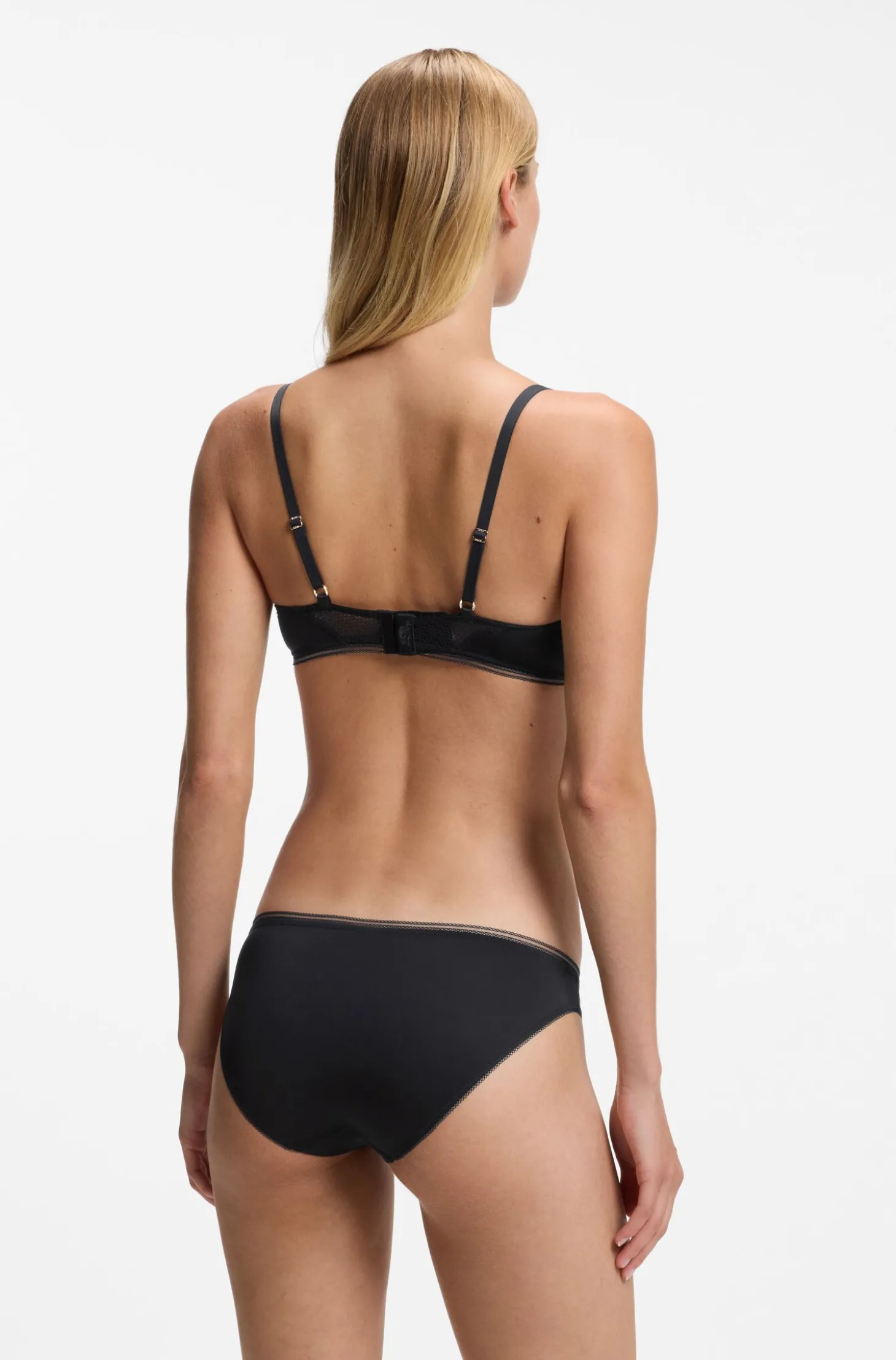 Slip aus Mikrofaser mit Einsätzen aus Spitze