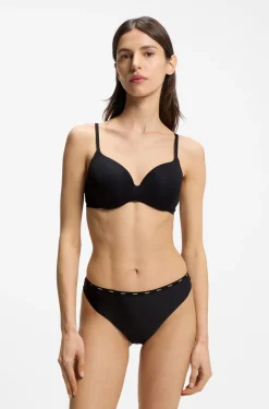 Slip mit niedriger Bundhöhe und cleanen Abschlüssen
