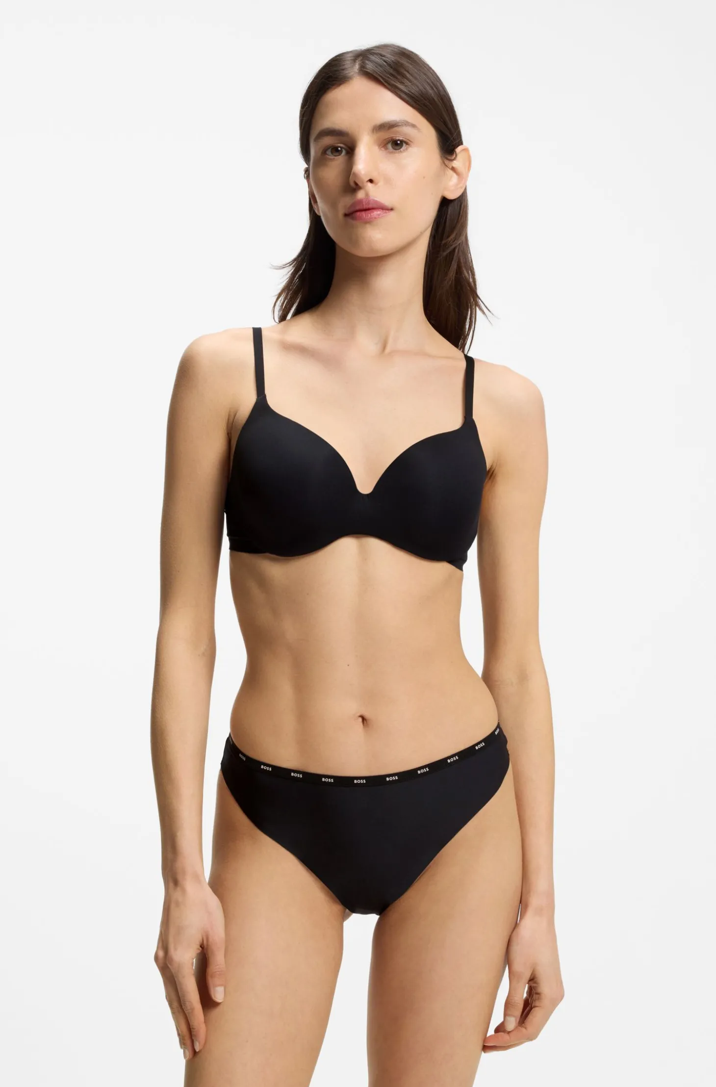 Slip mit niedriger Bundhöhe und cleanen Abschlüssen