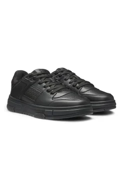 Sneakers aus Kunstleder mit Mesh-Details