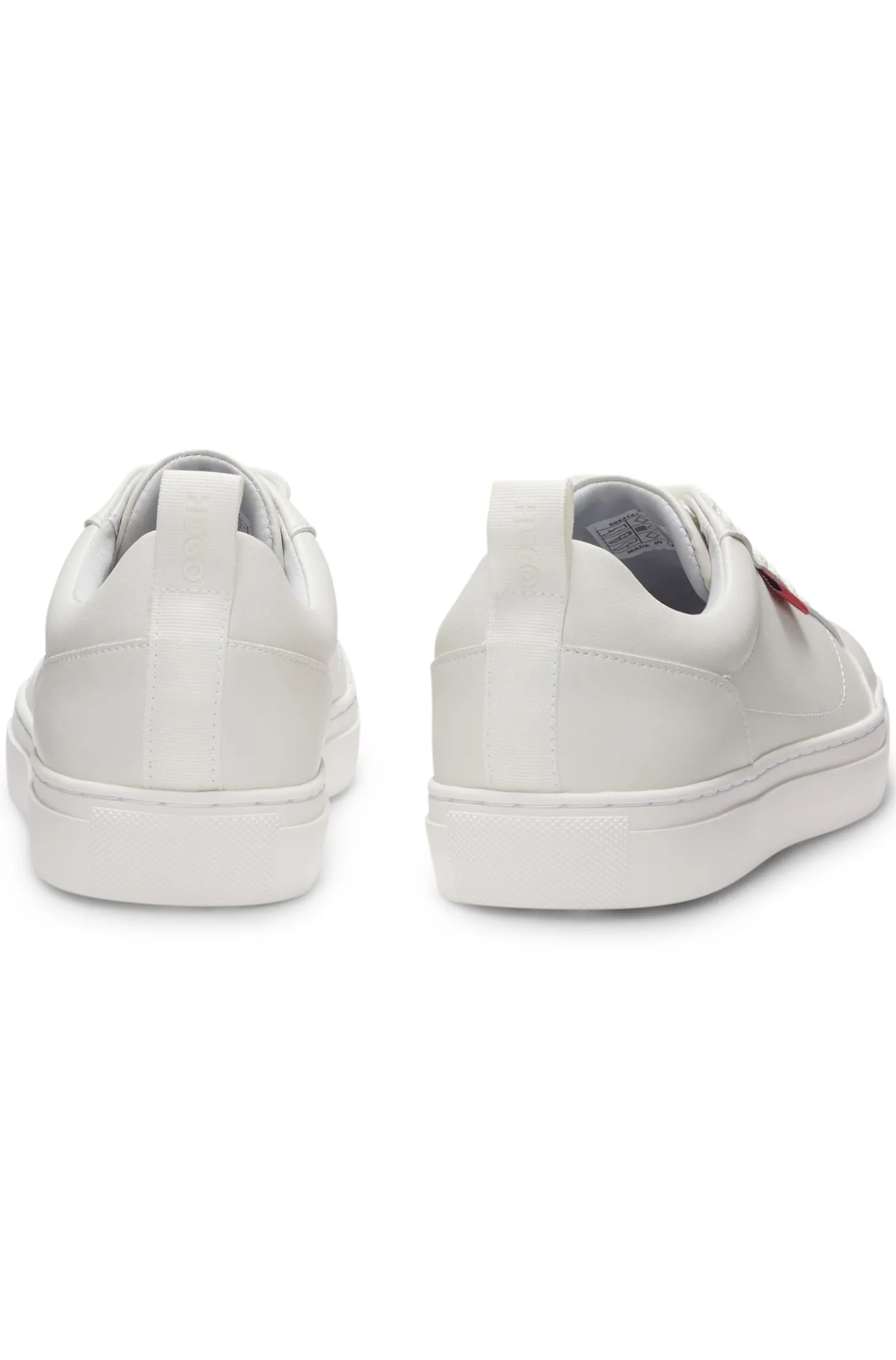 Sneakers aus Kunstleder mit rotem Logo-Etikett