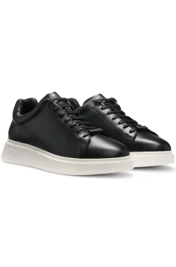Sneakers aus Leder mit Gummisohlen