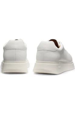 Sneakers aus Leder mit Gummisohlen
