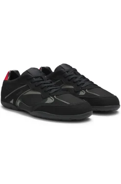 Sneakers aus Mesh und Veloursleder-Imitat