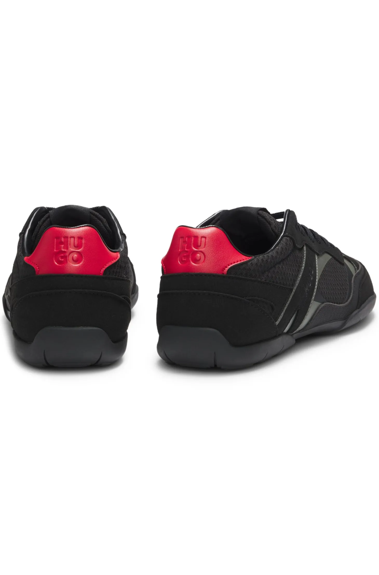 Sneakers aus Mesh und Veloursleder-Imitat