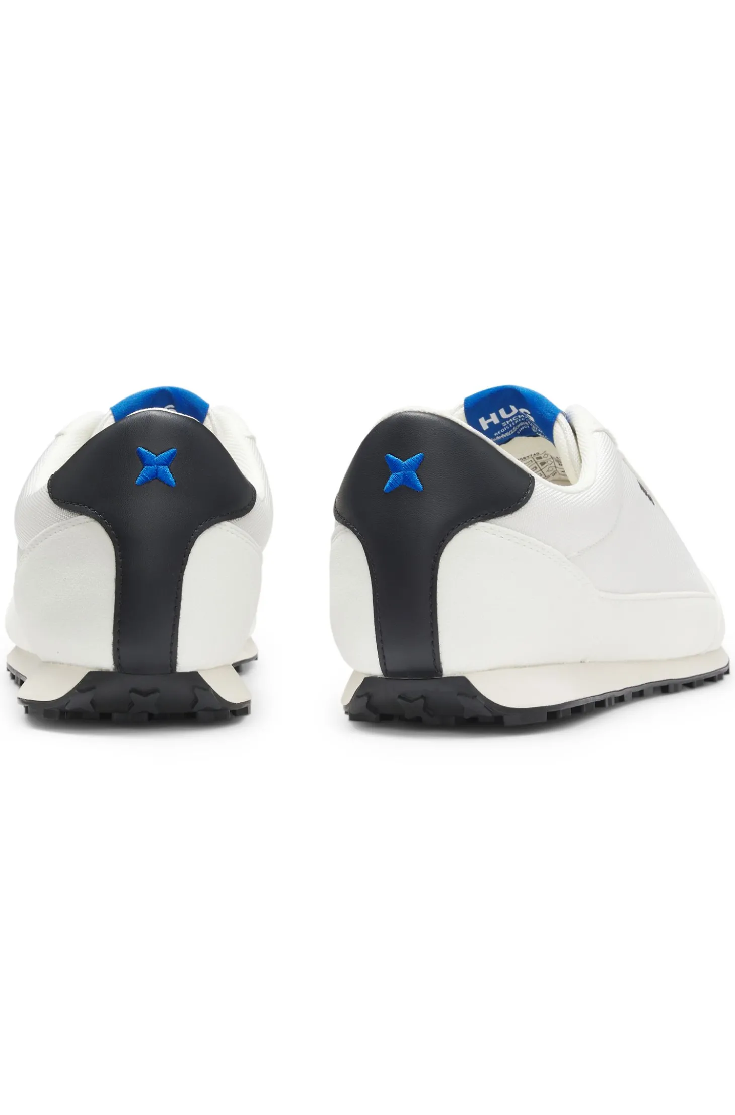 Sneakers aus strukturiertem Gewebe mit Stern-Detail