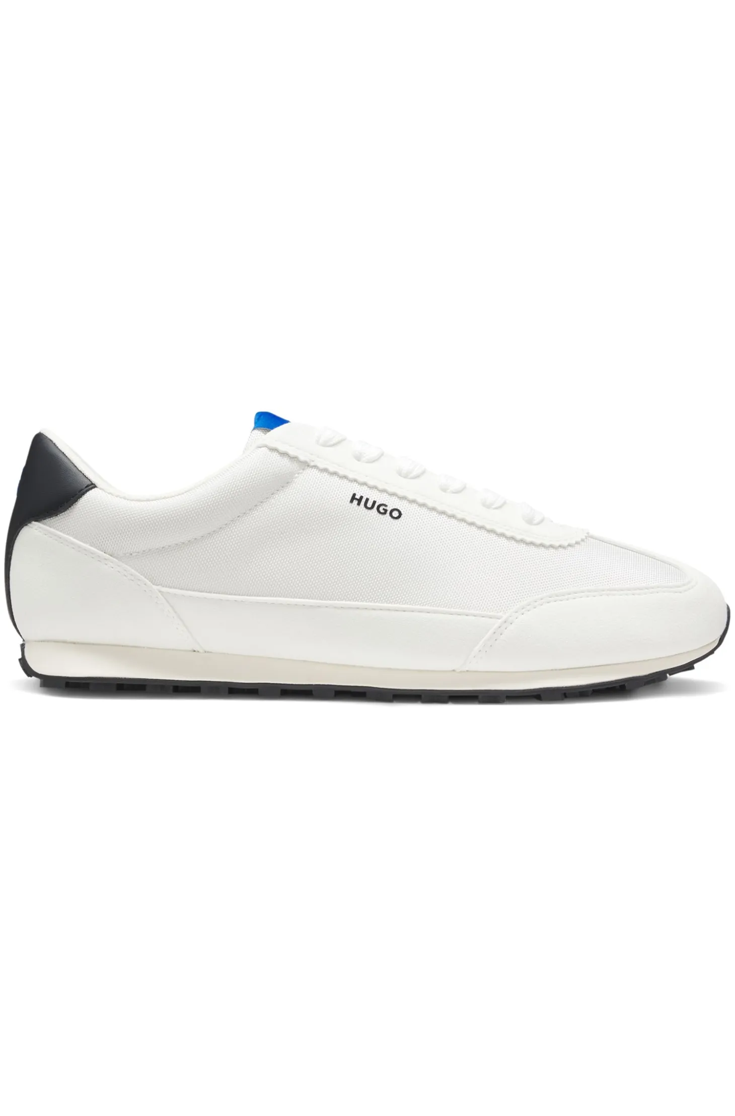 Sneakers aus strukturiertem Gewebe mit Stern-Detail