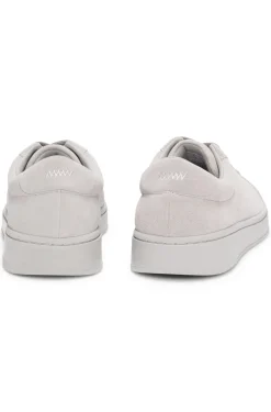 Sneakers aus Veloursleder mit goldfarbenem Folien-Logo