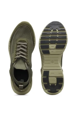 Sneakers aus Veloursleder mit Stricksocke und Schnürung