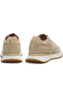 Sneakers aus Veloursleder mit Perforationen