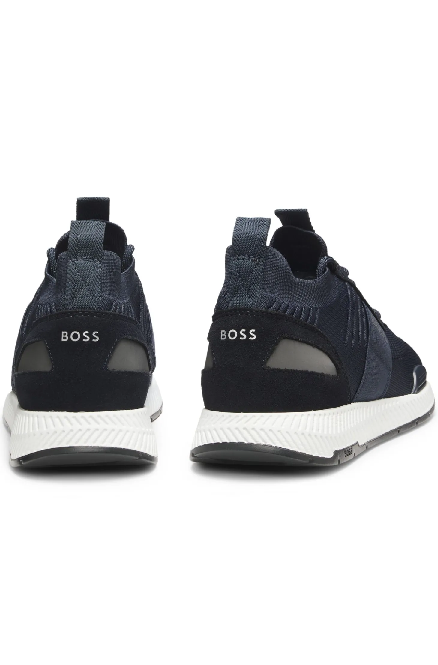 Sneakers aus verschiedenen Materialien mit gestricktem Obermaterial und Veloursleder-Details