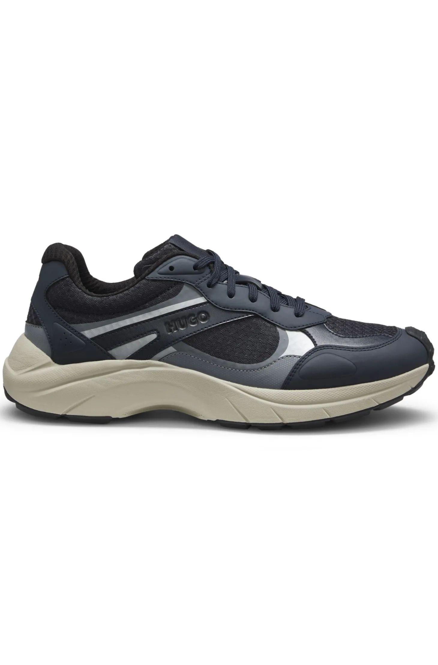 Sneakers mit Kunstleder und Mesh