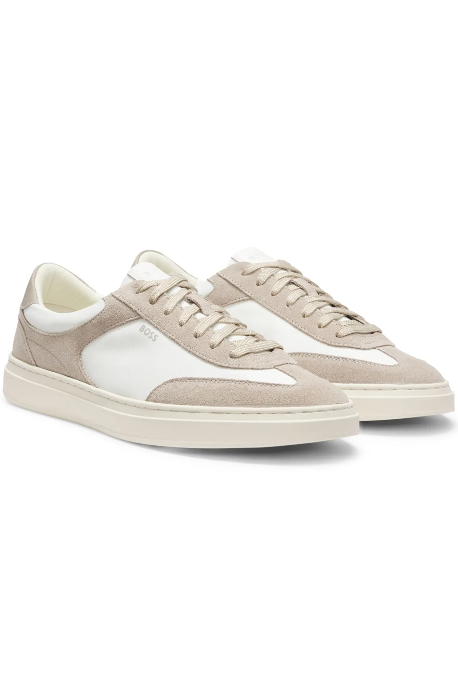 Sneakers mit Veloursleder-Details und Schnürung