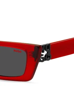 Sonnenbrille aus rotem Acetat mit 3D-Monogramm