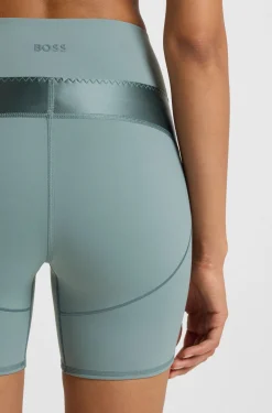 Sportive Cycling-Shorts mit hohem Bund und Mesh-Einsätzen