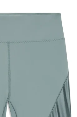 Sportive Leggings mit Mesh-Einsätzen