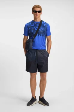 Sportives Slim-Fit T-Shirt aus bedrucktem Stretch-Mesh