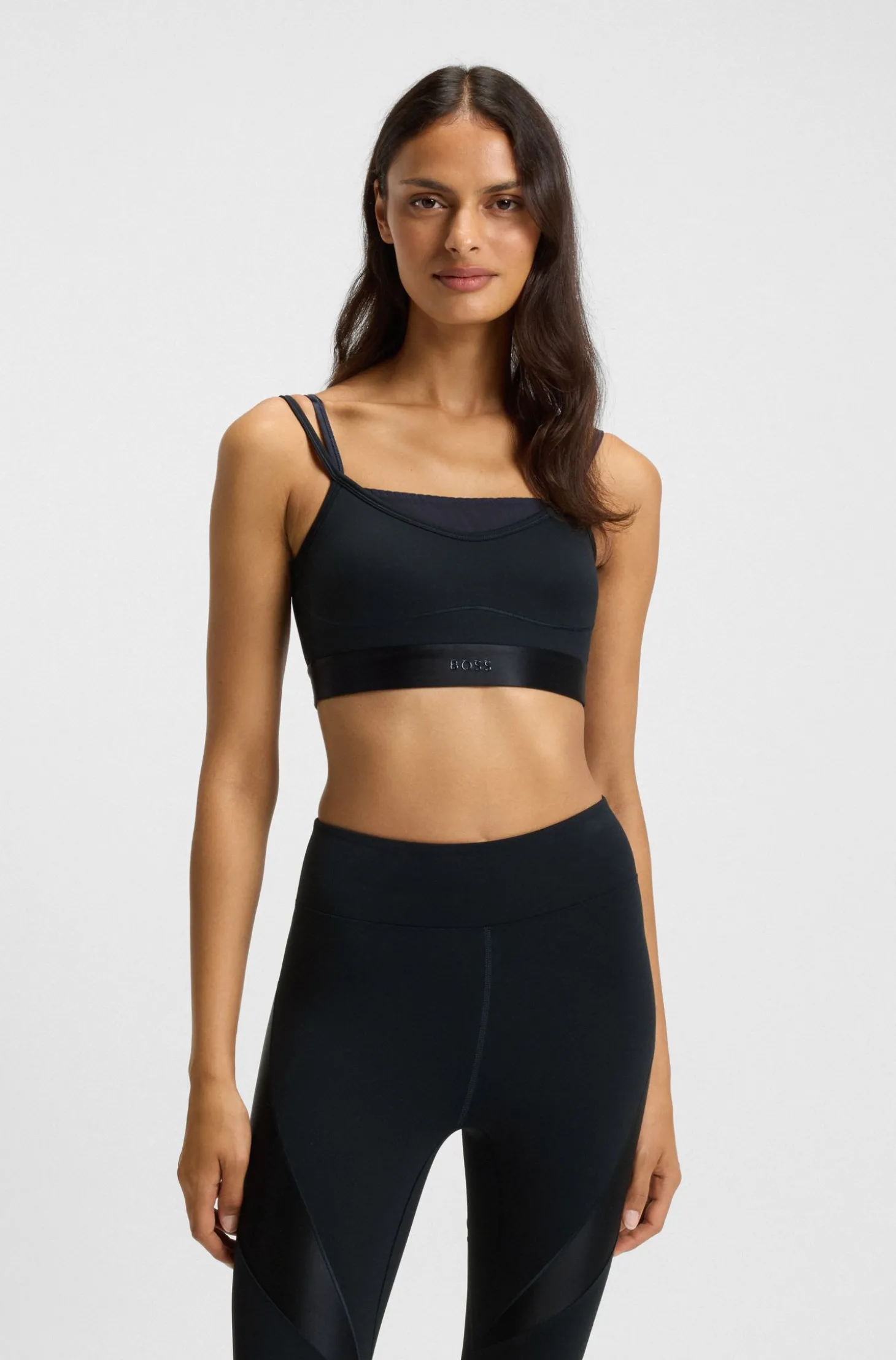 Sportives Top mit Mesh-Einsatz
