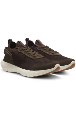 Sporty slip-on trainers with suede details