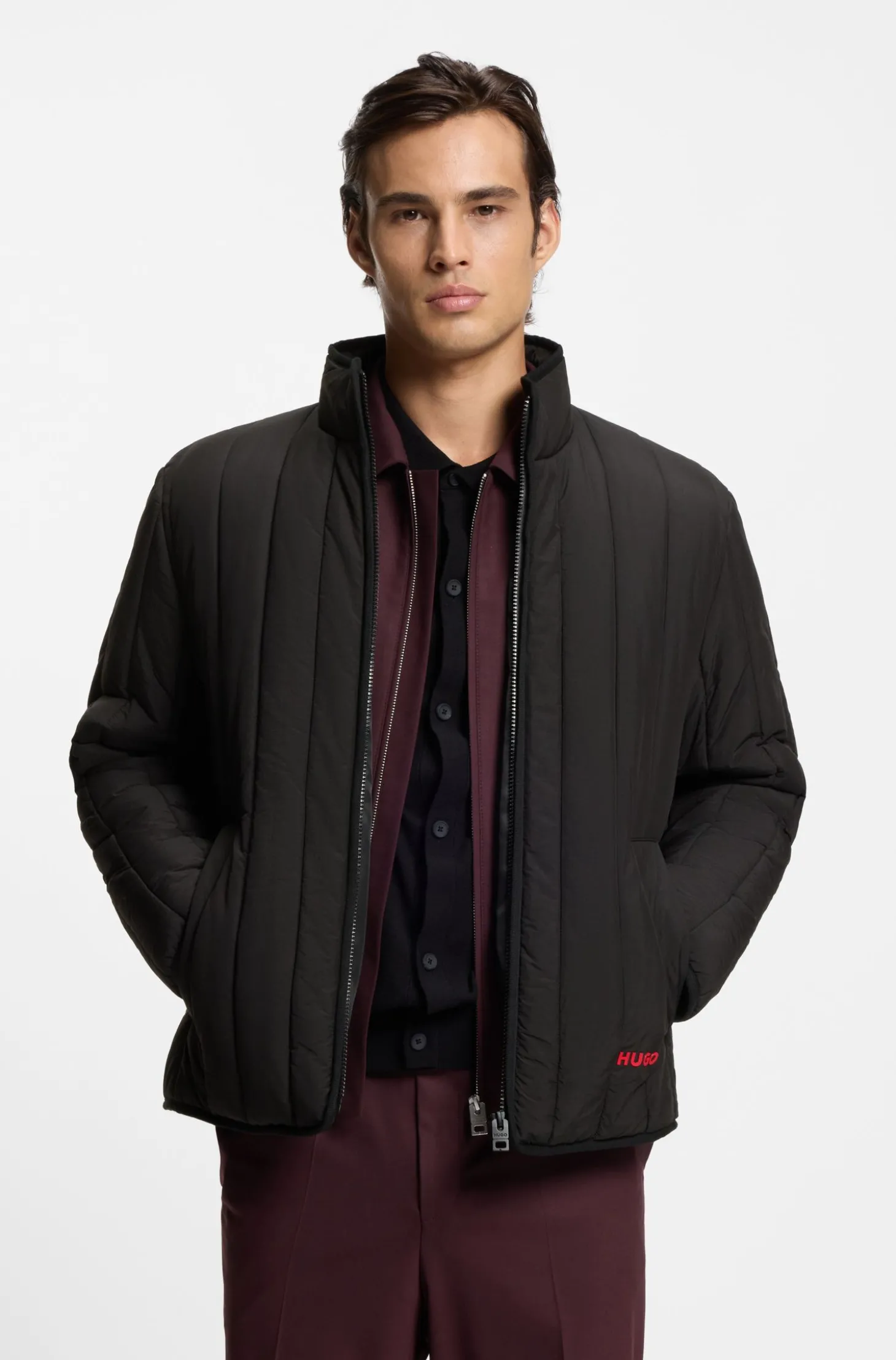 Steppjacke mit Logo-Detail
