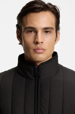 Steppjacke mit Logo-Detail