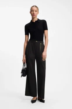 Straight-Fit Hose mit goldfarbener Karabiner-Kette