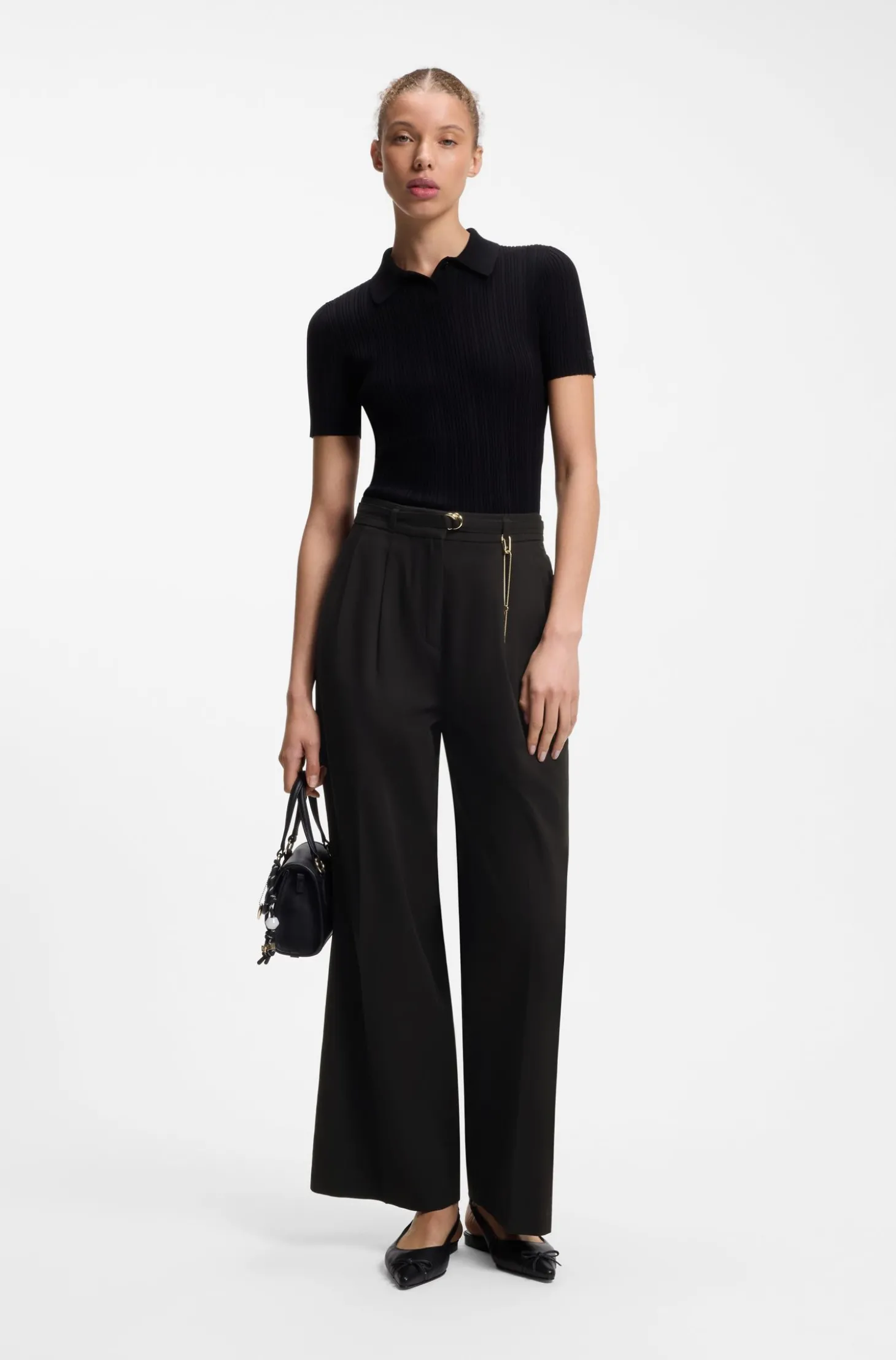 Straight-Fit Hose mit goldfarbener Karabiner-Kette