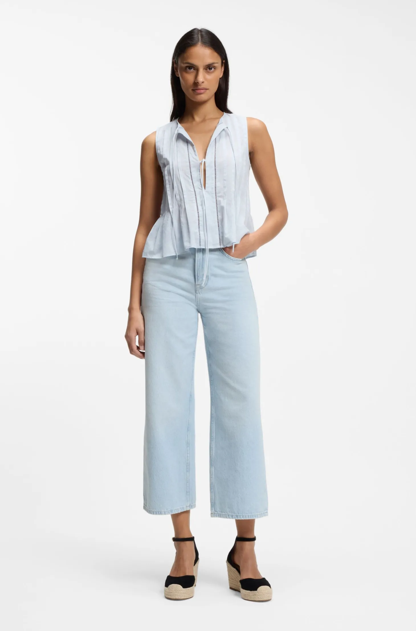 Straight-Fit Jeans aus blauem Denim