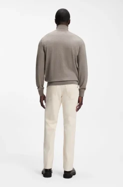 Straight-Fit Jeans aus italienischem Denim in Ecru