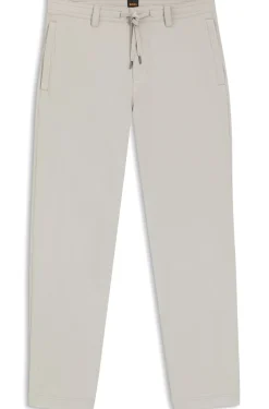Straight-Tapered-Fit Chino aus Stretch-Gewebe
