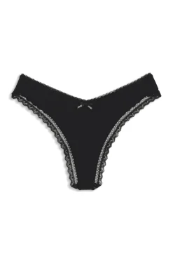 String aus elastischer Mikrofaser mit Spitzenbesatz