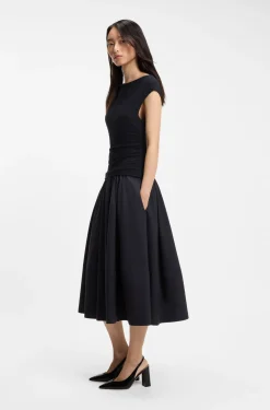 Strukturiertes Jersey-Kleid mit Popeline-Rock