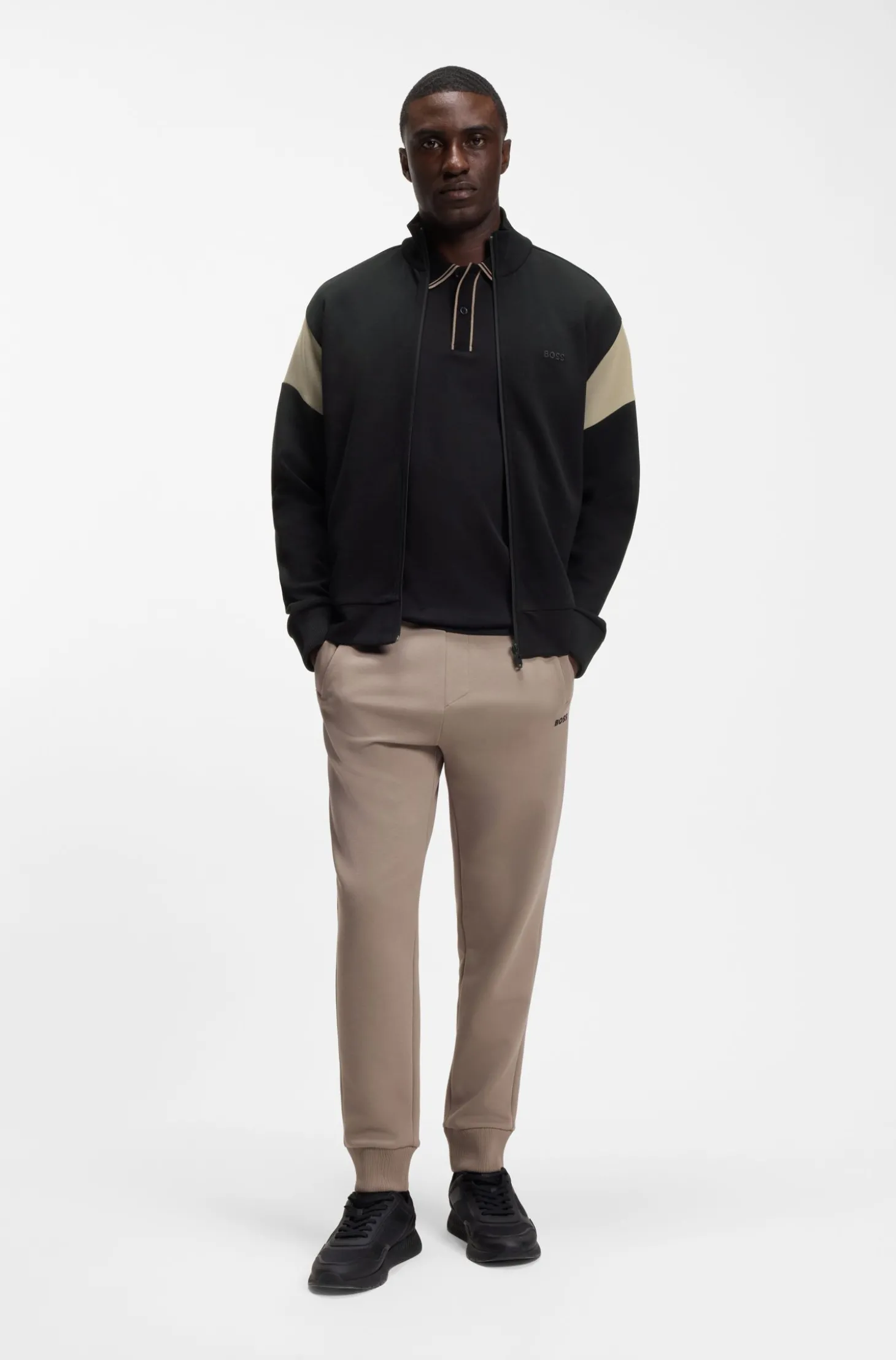 Sweatjacke aus Baumwoll-Mix mit Reißverschluss und kontrastierenden Einsätzen
