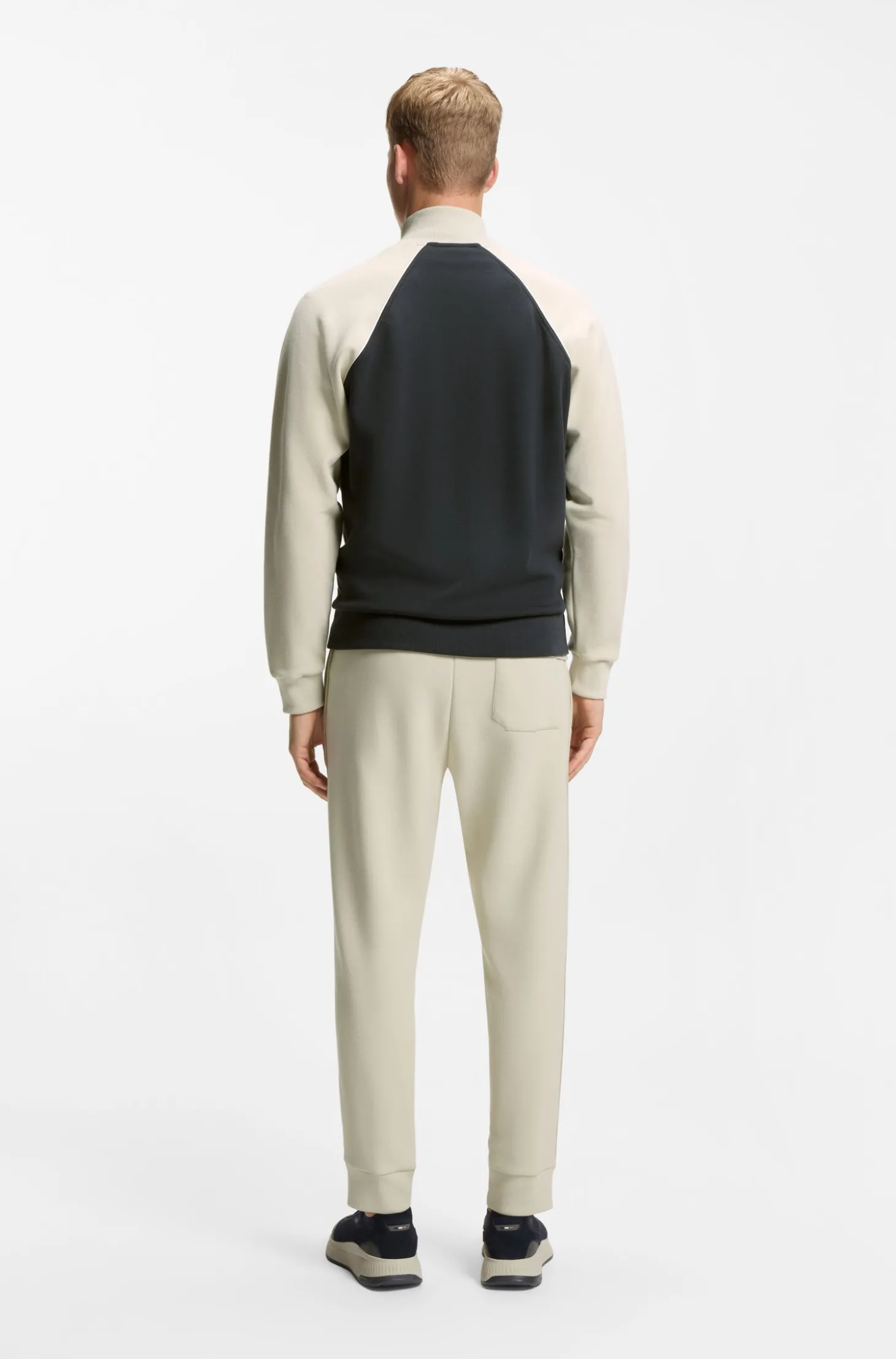 Sweatshirt aus Baumwoll-Mix mit kontrastfarbenen Paspeln
