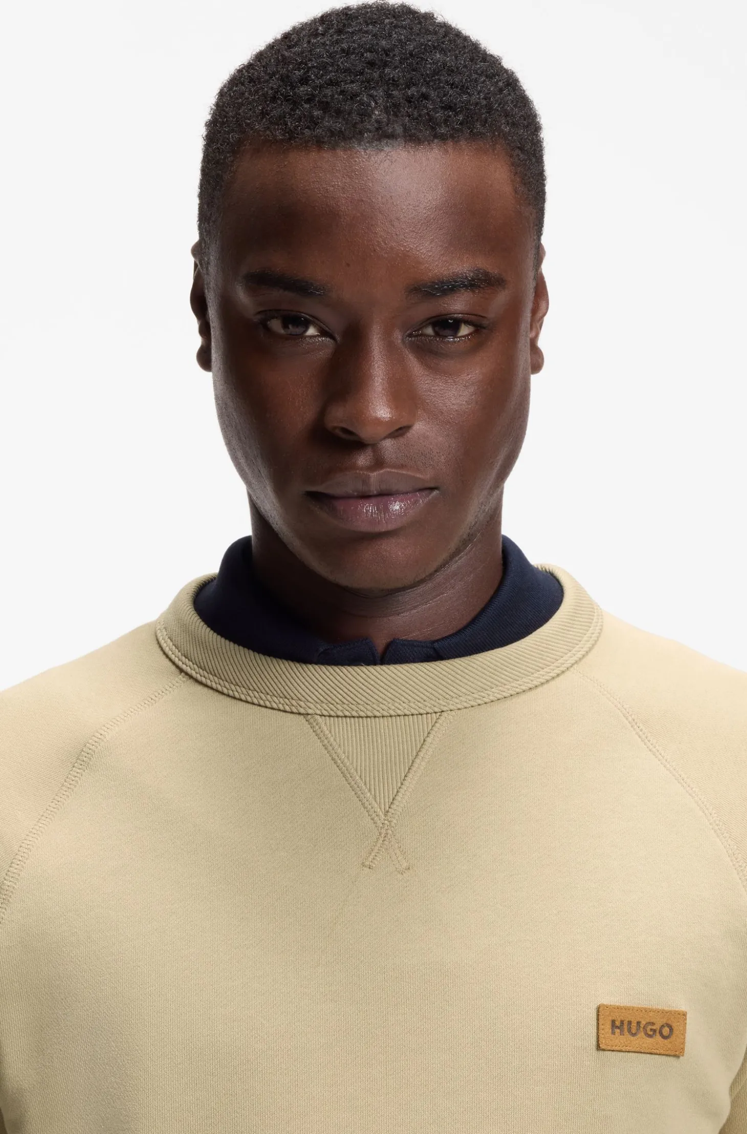 Sweatshirt aus Baumwoll-Terry mit Logo-Badge