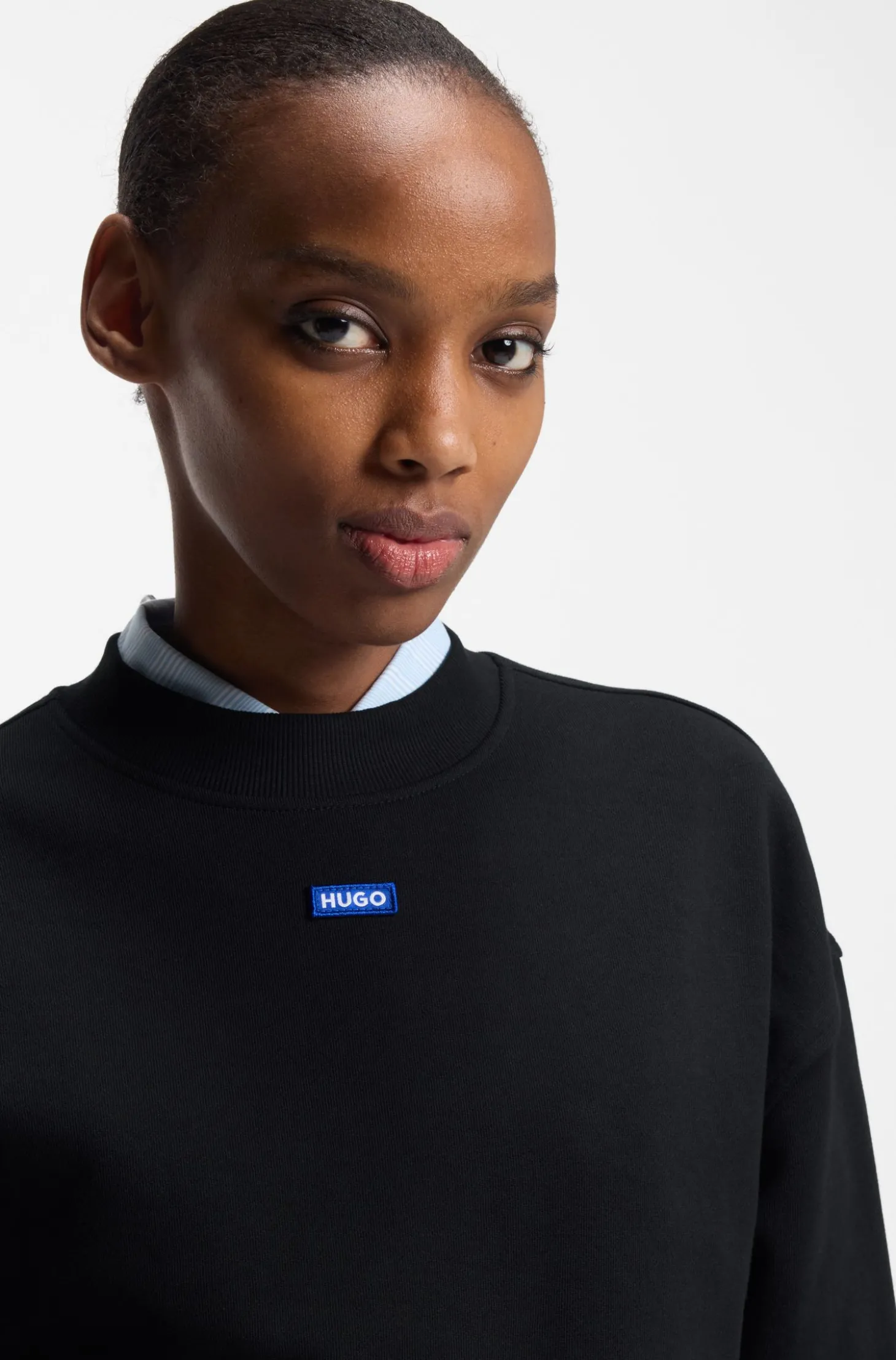 Sweatshirt aus Baumwoll-Terry mit Logo-Badge