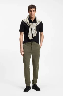 Tapered-Fit Hose aus Baumwoll-Satin mit Elasthan-Anteil