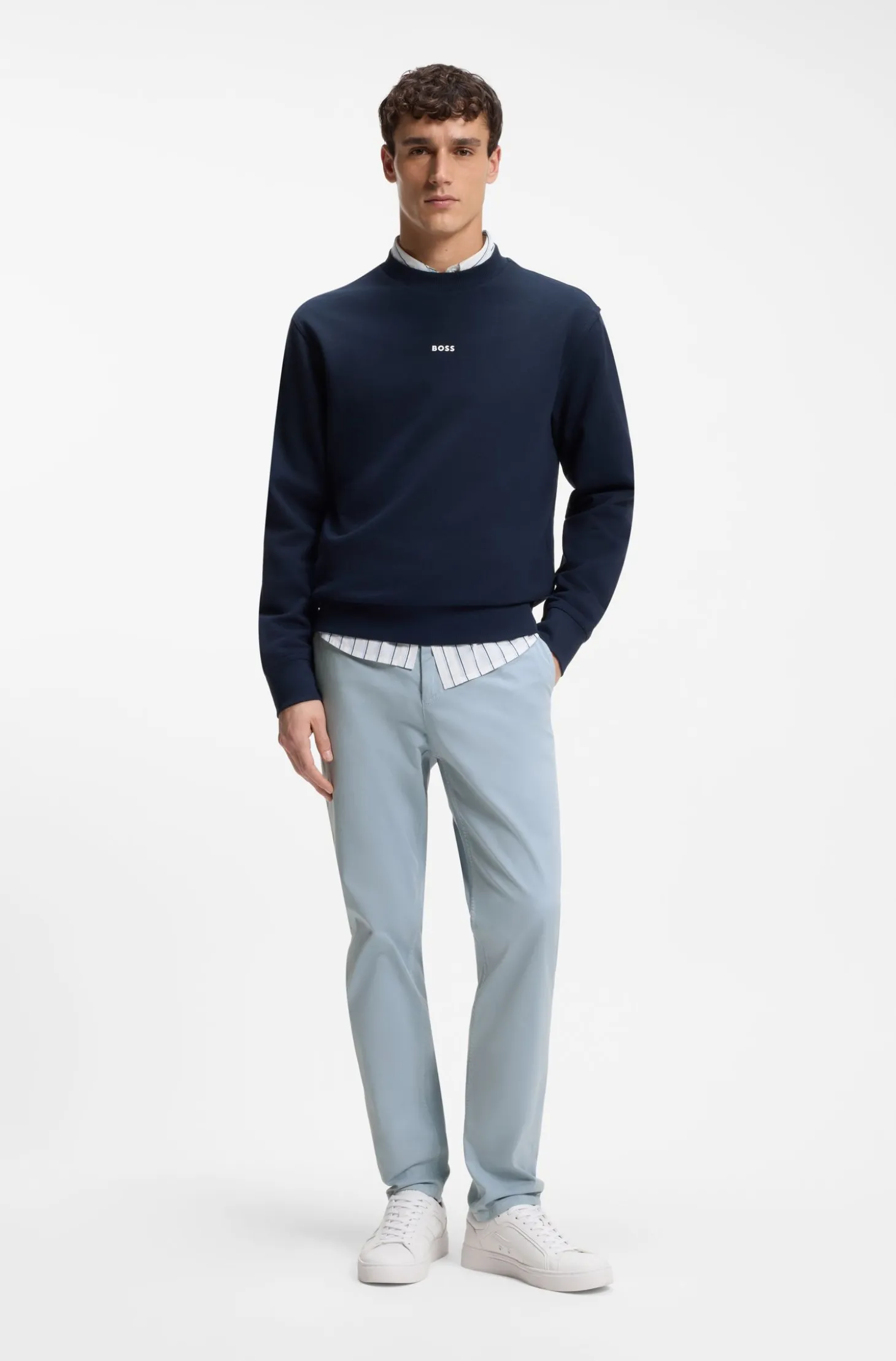 Tapered-Fit Hose aus Baumwoll-Satin mit Elasthan-Anteil