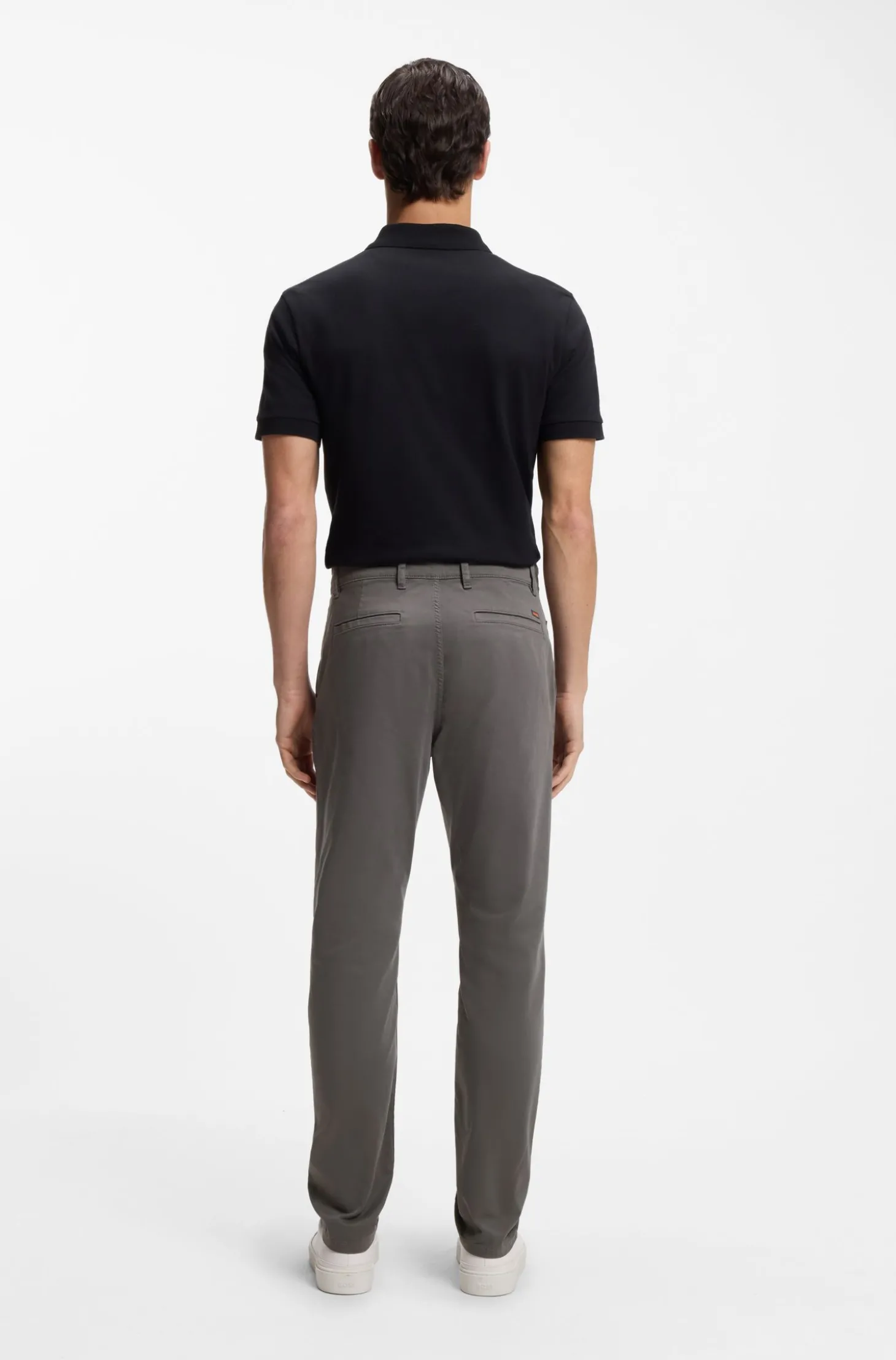 Tapered-Fit Hose aus Baumwoll-Satin mit Elasthan-Anteil